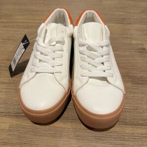 French Connection Becka Lace Up Sneakers - Women’s Size 6.5 White/Orange NEW!!